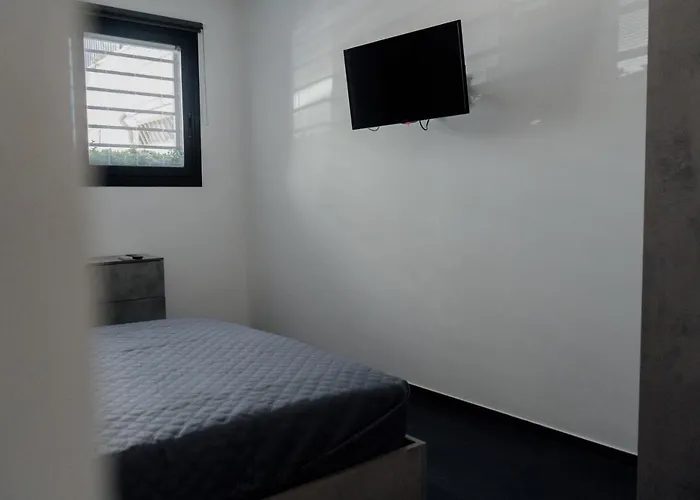 Domus - Catullo - バーリ